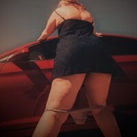 Uniquethickqueen