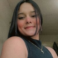 merlinahoney303av's Offline Chat Room