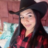 luna_maisonn webcam model