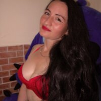 sarayleona offline chatrum