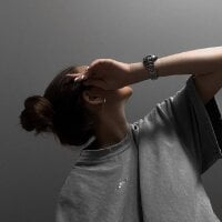 Karine_sweet's Offline Chat Room