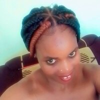 Queen_cey's Offline Chat Room