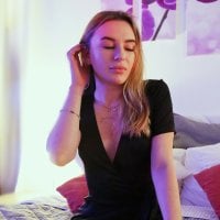 Phòng Chat Ngoại tuyến Lexi_Gilbert