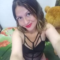 Kattiaa69 model avatar