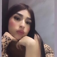 samanthalopez__ webcam model