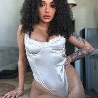 ChloeJoyce webcam model
