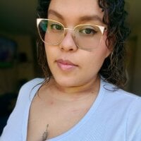monicabbw_ webcam