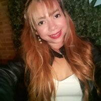 Offline chatovací místnost akiramoree