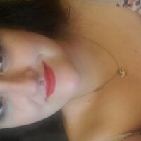 emmyroselynn's Offline Chat Room