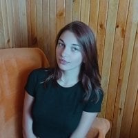 CherryOii's Profile Pic