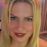 BellaStar84 webcam model