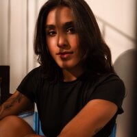 Ambeer_Rousess webcam