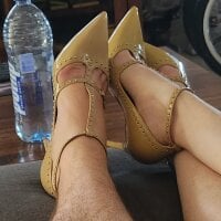 Shoeslut1's Avatar Photo