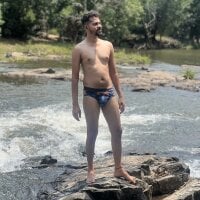 Stoner-boii-Cloudy-arhan webcam