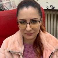 ZaraMcKing Adlı Modelin Çevrimdışı Sohbet Odası