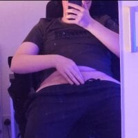 HornyTeenBoy64's Profile Pic