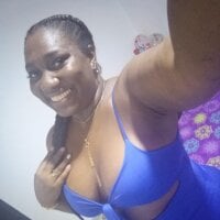 Model NIKKI_BBW