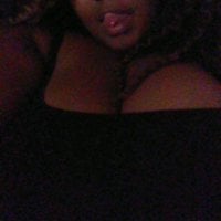 CreamyCaramel85's Offline Chat Room