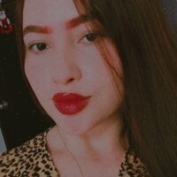 Mia_luxx's Offline Chat Room