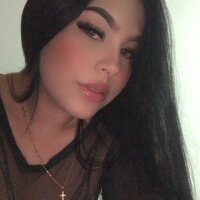 SharonEvans6's Offline Chat Room