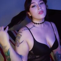 Model kat_amour1