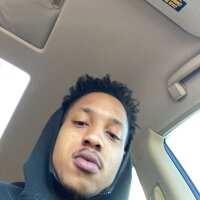 dre2different's Offline Chat Room