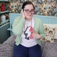 AdeleHudson офлайн чат стая