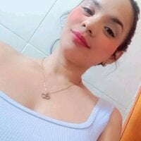 ema_boobs_ webcam model