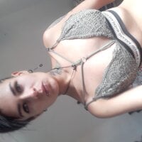 YoshyMillan Offline chatroom