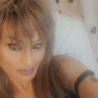 TsJolene's Offline Chat Room