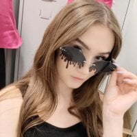 MaiaBateson's Offline Chat Room