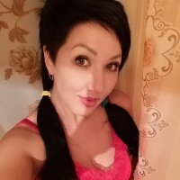 Naughtbrunette_xl