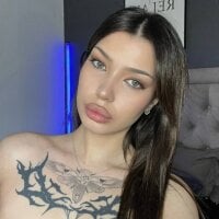 MiuMiuSasha