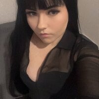 Mika_Lit webcam