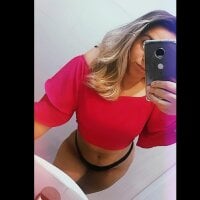 agathamaya Adlı Modelin Çevrimdışı Sohbet Odası