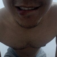 sweetsin1998's Avatar Pic