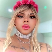 AdanKinng webcam model
