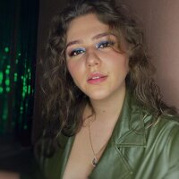 AndreaRobb's Offline Chat Room