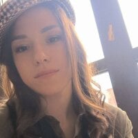 KayMuchow webcam model