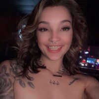 bakedpotatobaddi's Offline Chat Room