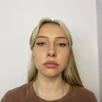 BonnleEvans' Offline Chat Room