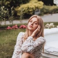 AlisonWow's Offline Chat Room