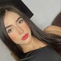 Carolzinha-mg's Offline Chat Room