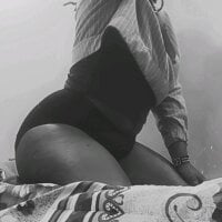 Sweet254z's Offline Chat Room