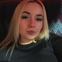 ห้องแชทออฟไลน์ของ EricaStanly