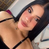 Aisha_poweer webcam model