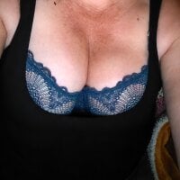 Lottie_beeLive Webcam