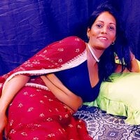 milfqueen4u's Offline Chat Room