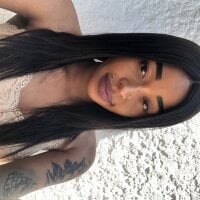 CaramelSexyDoll's Offline Chat Room