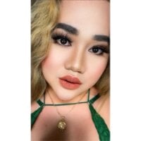 CarlaFuta webcam model